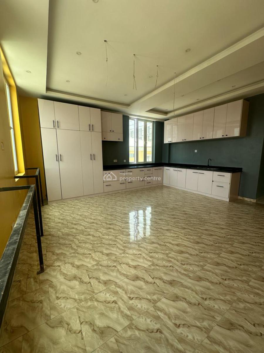 a Luxurious Fully Serviced Open Plan 744 Square Meters Office Spaces, Off Admiralty Way, Lekki Phase 1, Lekki, Lagos, Office Space for Rent