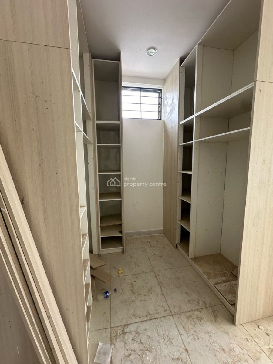 6 Beds Semidetached Duplex, Jahi, Abuja, Semi-detached Duplex for Sale