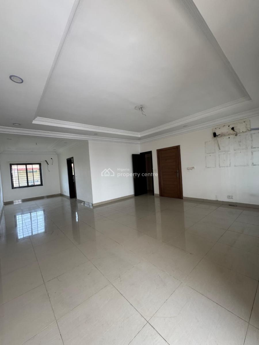 Spacious 3 Bedroom Apartment, Osapa, Lekki, Lagos, Flat / Apartment for Rent
