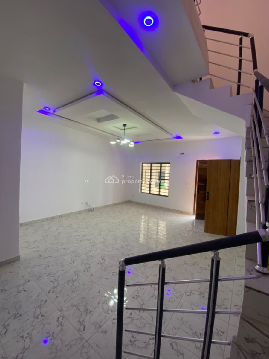 4bedroom Terrace Duplex, Vgc, Vgc, Lekki, Lagos, Terraced Duplex for Rent