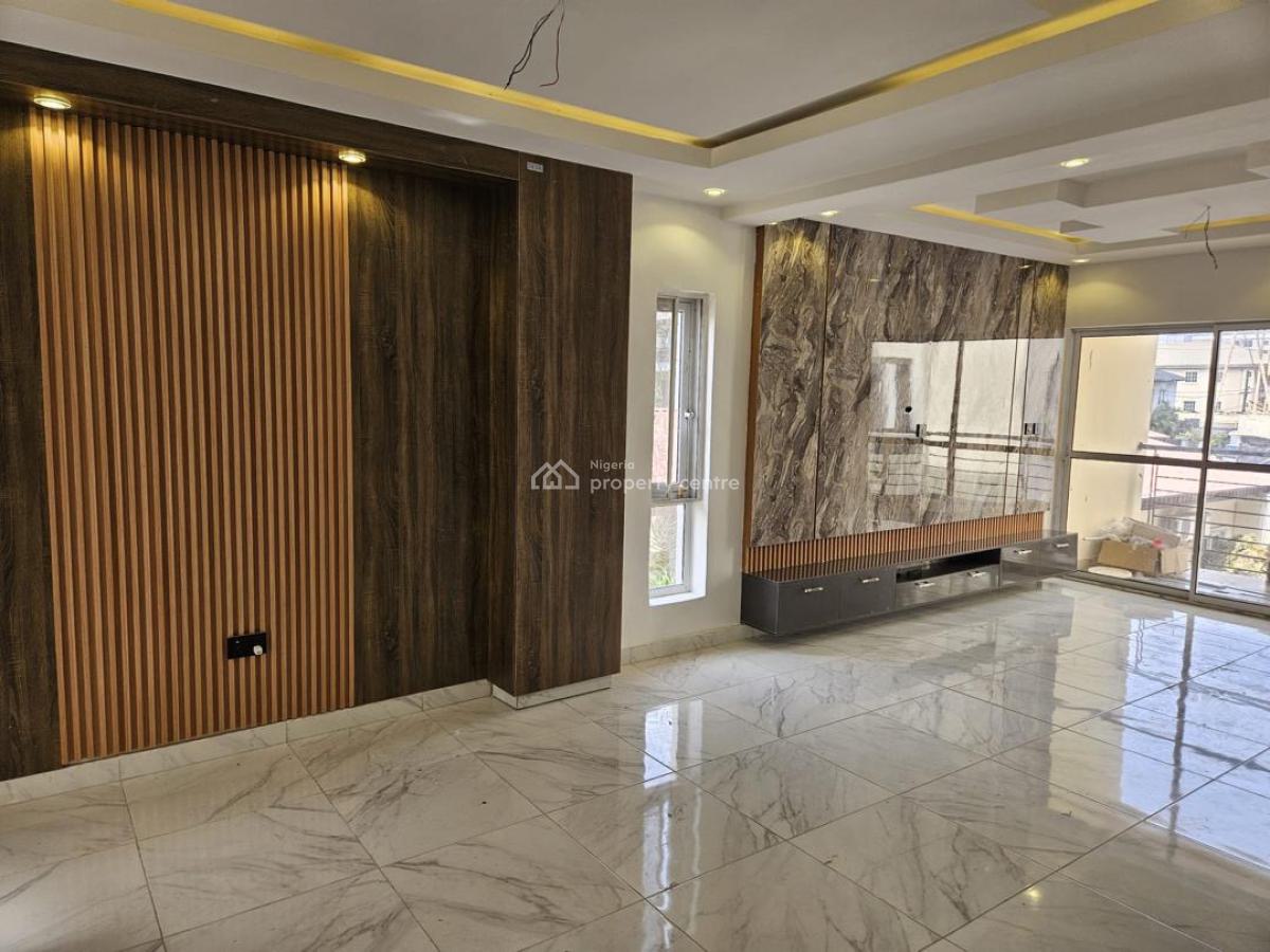 Brand New 3 Bedroom Apartment, Lekki Phase 1, Lekki, Lagos, Flat / Apartment for Rent