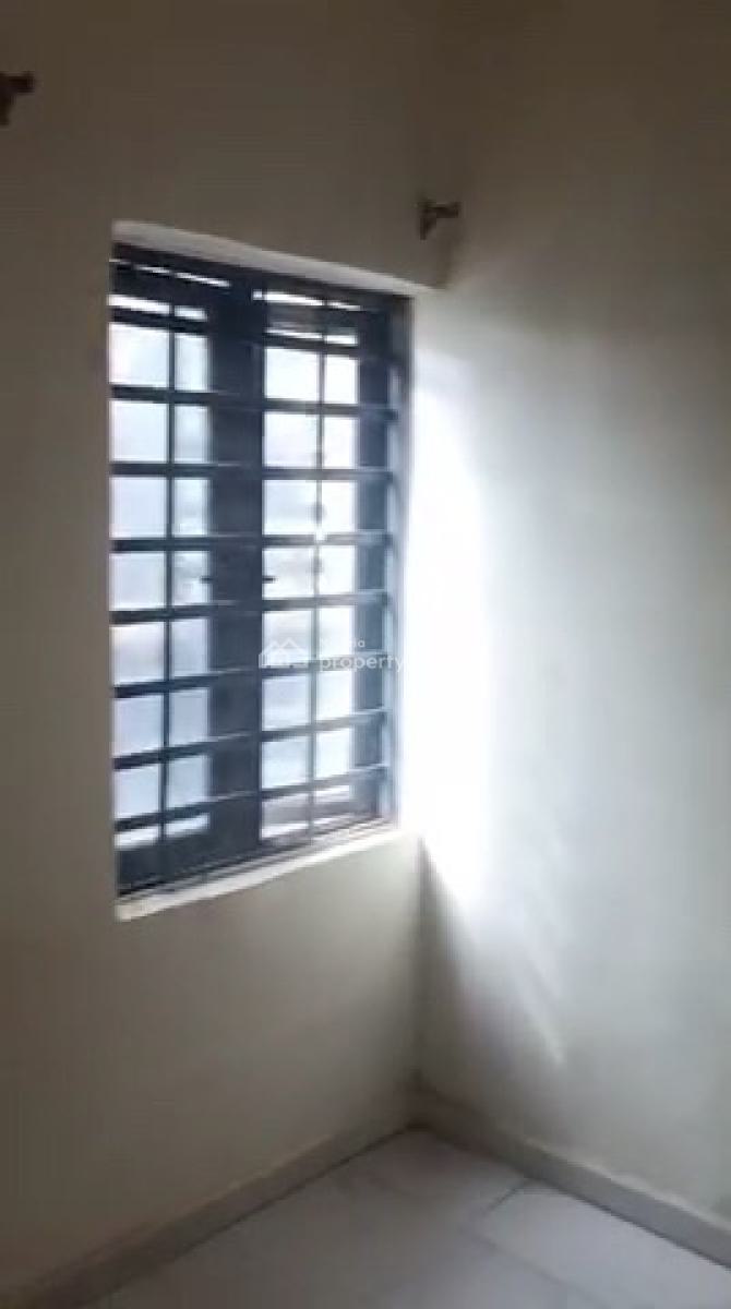 Miniflat at Adekunle/ebutemetta., Ebute Metta, Adekunle, Yaba, Lagos, Mini Flat (room and Parlour) for Rent