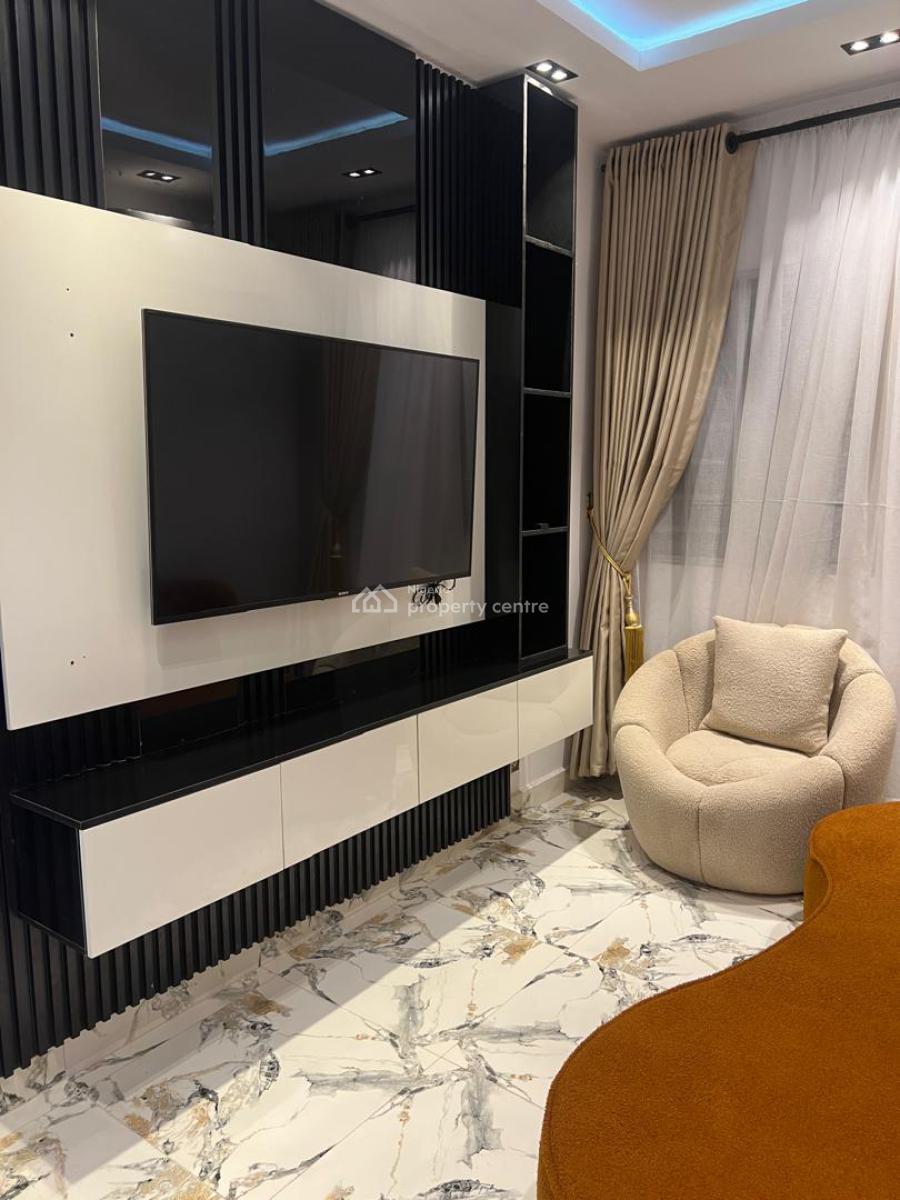 2 Bedroom Apartment, Gra Phase 2, Magodo, Lagos, Flat / Apartment Short Let