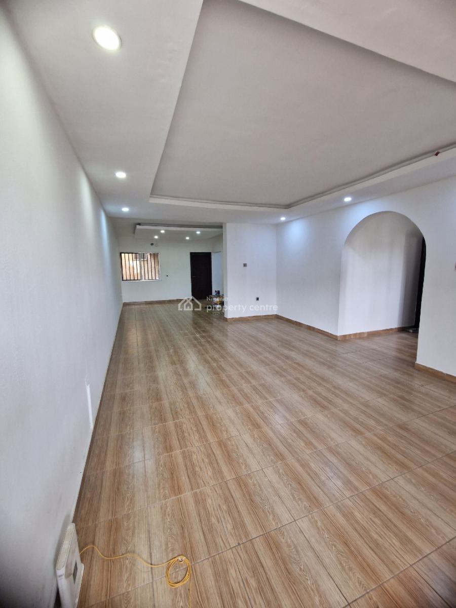 3 Bedroom Flat, Chief Collins, Lekki Phase 1, Lekki, Lagos, Flat / Apartment for Rent