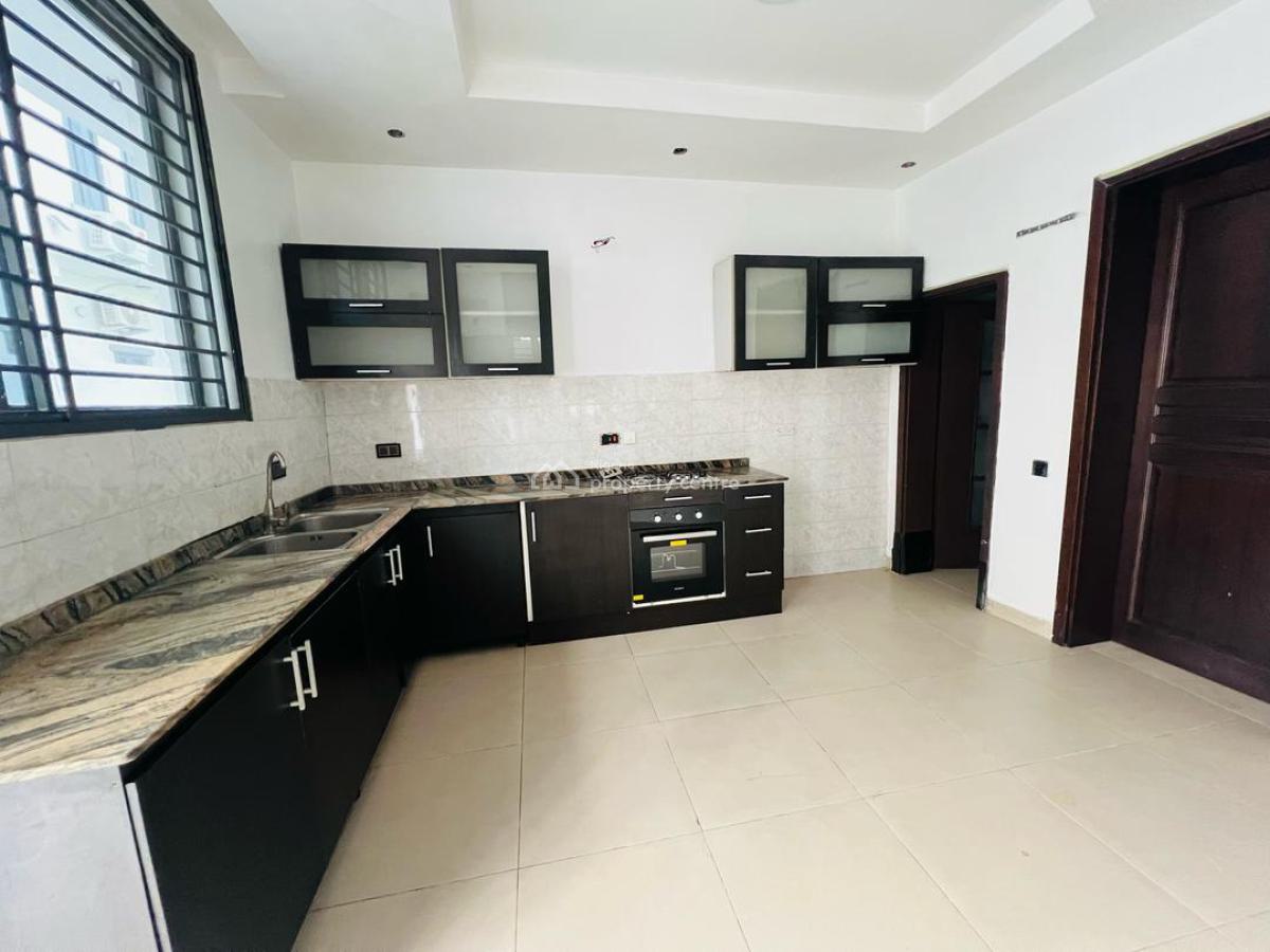 4 Bedroom Semi Detached Duplex with a Bq, Pinnock, Osapa, Lekki, Lagos, Semi-detached Duplex for Rent