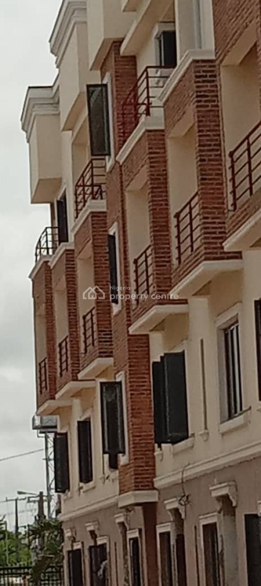 Newly Built 4 Bedroom Terrace Duplex with Bq, Lekki Phase 1, Lekki, Lagos, Terraced Duplex for Rent