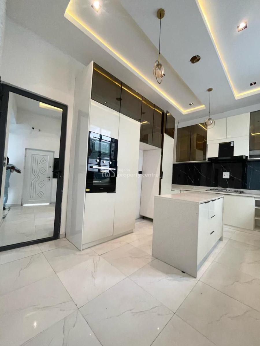 5 Bedrooms Fully-detached Luxury Duplex with Bq, Swimming Pool Etc, Ajah, Lagos, Detached Duplex for Sale