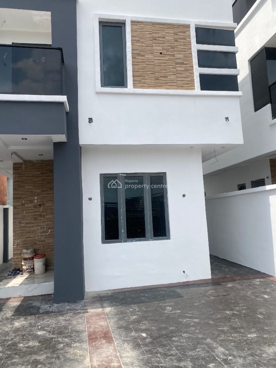 4 Bedrooms Semi-detached Duplex with Roof Top, Olowora, Magodo, Lagos, Semi-detached Duplex for Sale