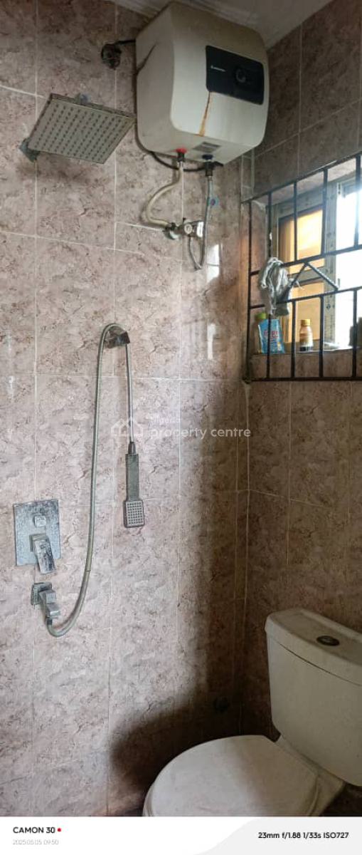 a Decent 2 Bedroom Flat Ensuite with Pop Upstairs, Ogudu Expressed, Ogudu, Lagos, Flat / Apartment for Rent