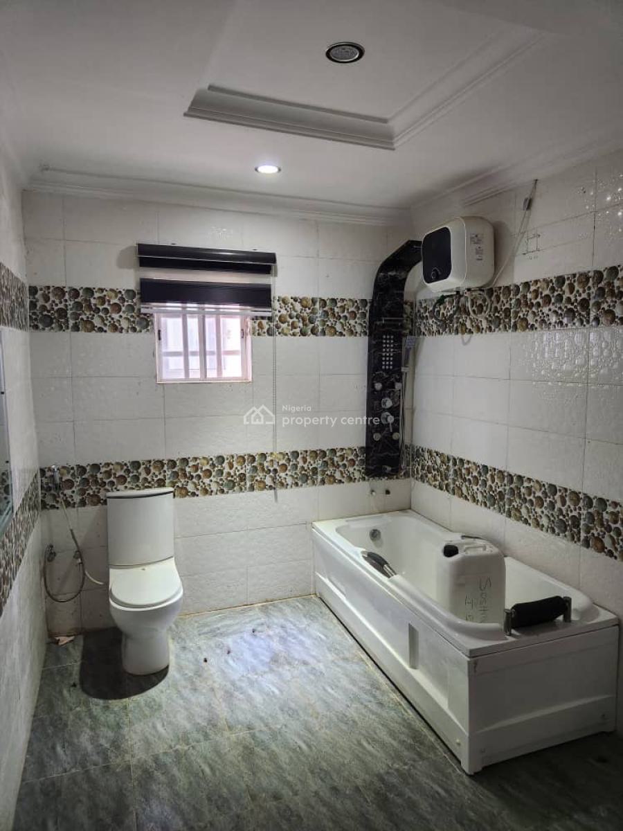 Executive Built of 3 Bedrooms Bungalow with Modern Facilities, Adeniran Estate, Alafara Ile Tuntun Jericho Extension, Jericho, Ibadan, Oyo, Detached Bungalow for Sale