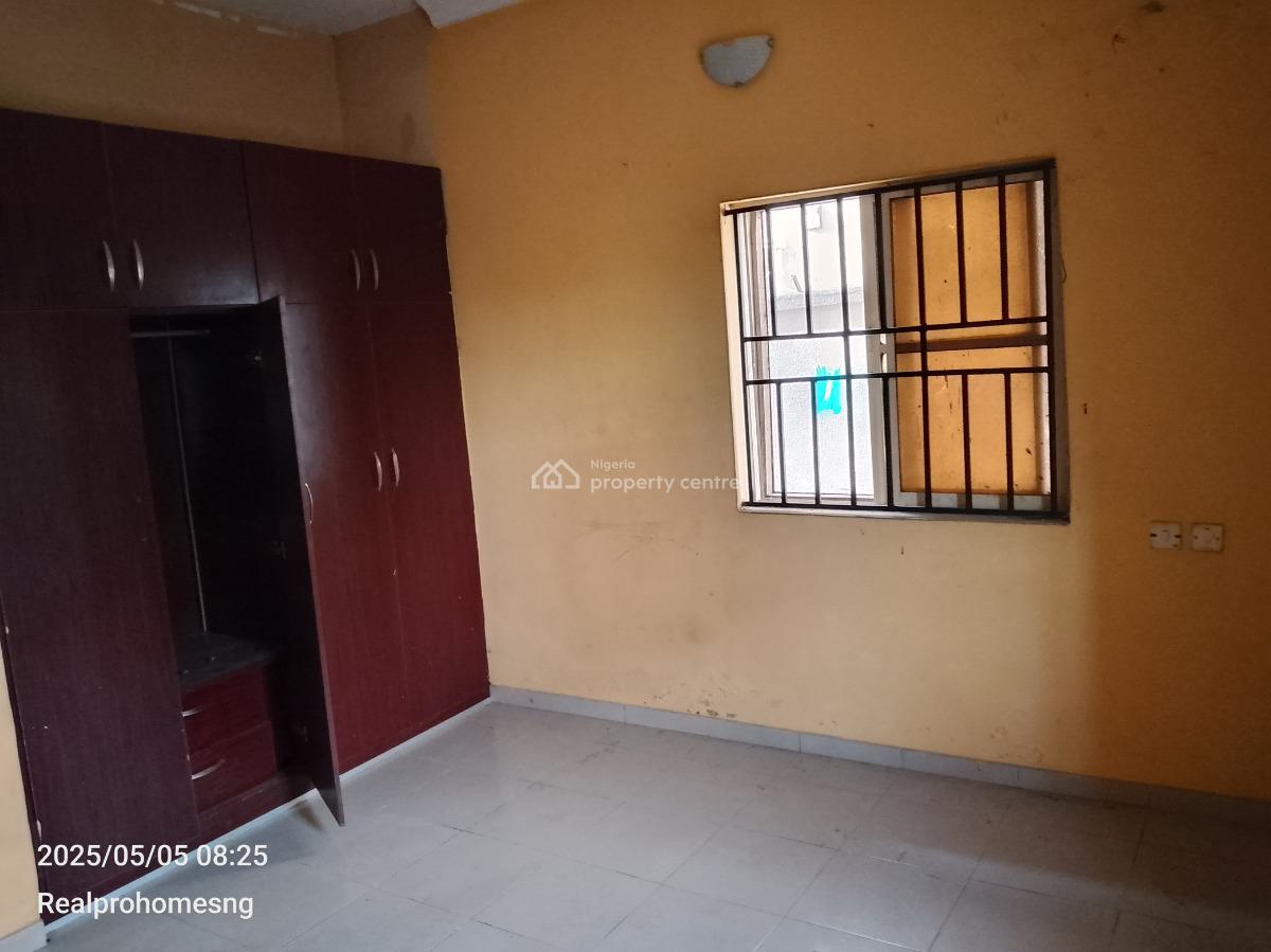 a Room Shared Apartment, United Estate,, Sangotedo, Ajah, Lagos, Self Contain (single Rooms) for Rent