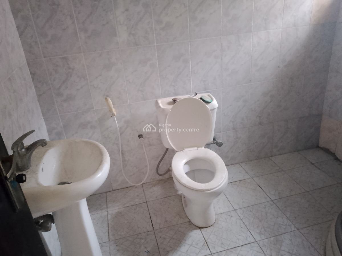 a Room Shared Apartment, Marble Estate, Beside Skymall, Sangotedo, Sangotedo, Ajah, Lagos, Self Contain (single Rooms) for Rent