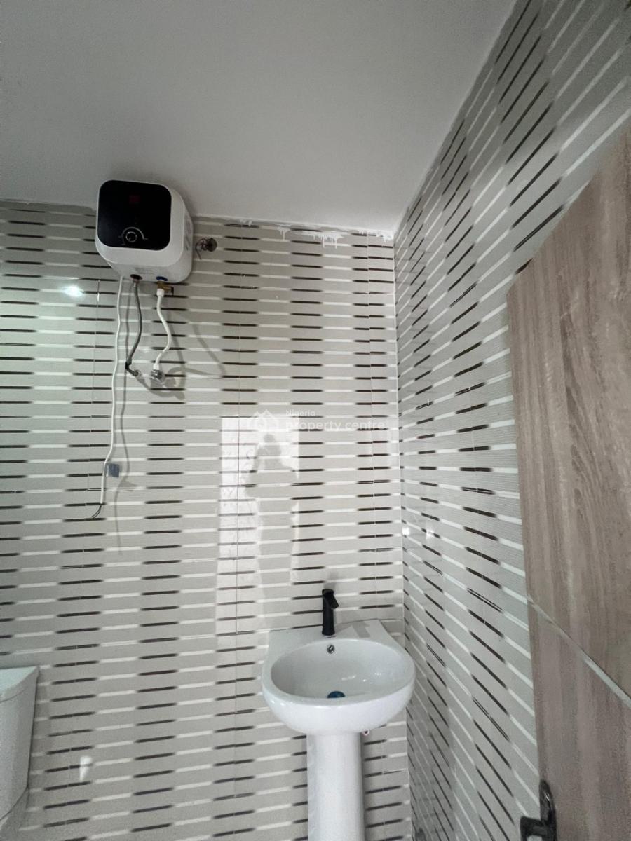 Lovely Built 4 Bedroom Terrace Duplex, Orchid, Lekki, Lagos, Terraced Duplex for Sale