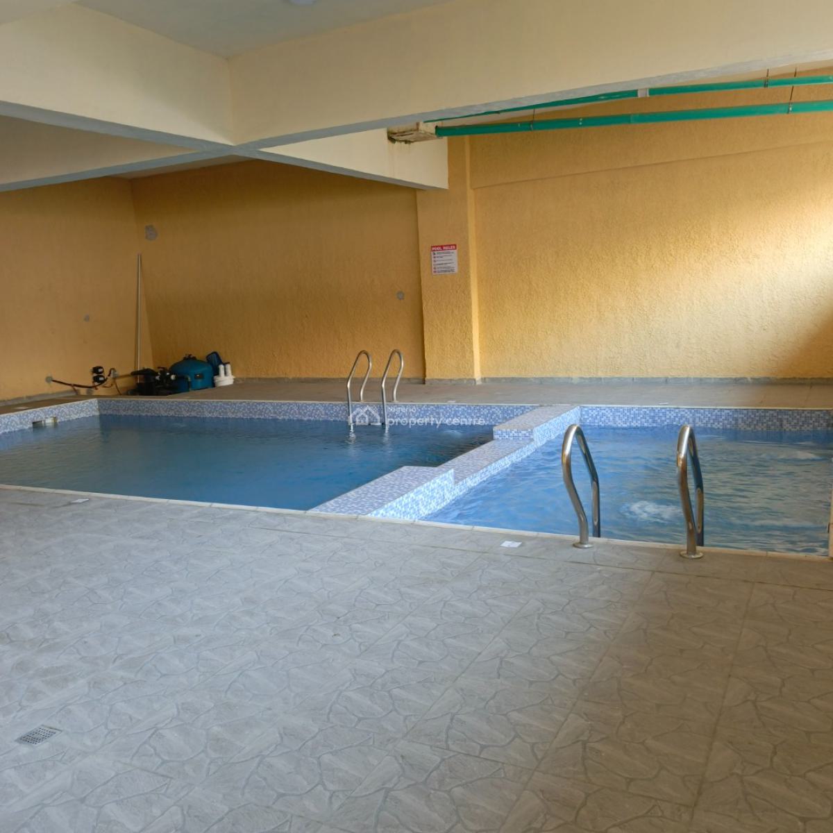 Tastefully Finished 2-bedroom with Elevator & Swimming Pool!, Lekki Phase 1, Lekki, Lagos, Flat / Apartment for Sale