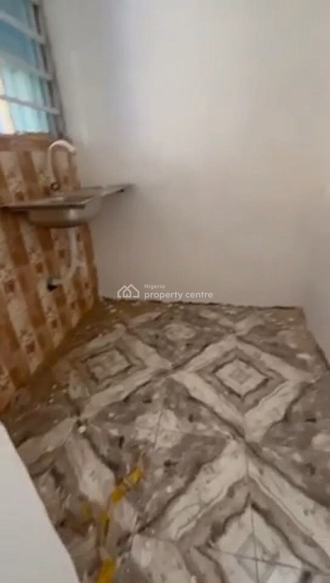 a Standard and Decent Miniflat, Upstairs with Full Pop, 2 Toilet and B, Araromi Street, Shomolu, Lagos, Mini Flat (room and Parlour) for Rent