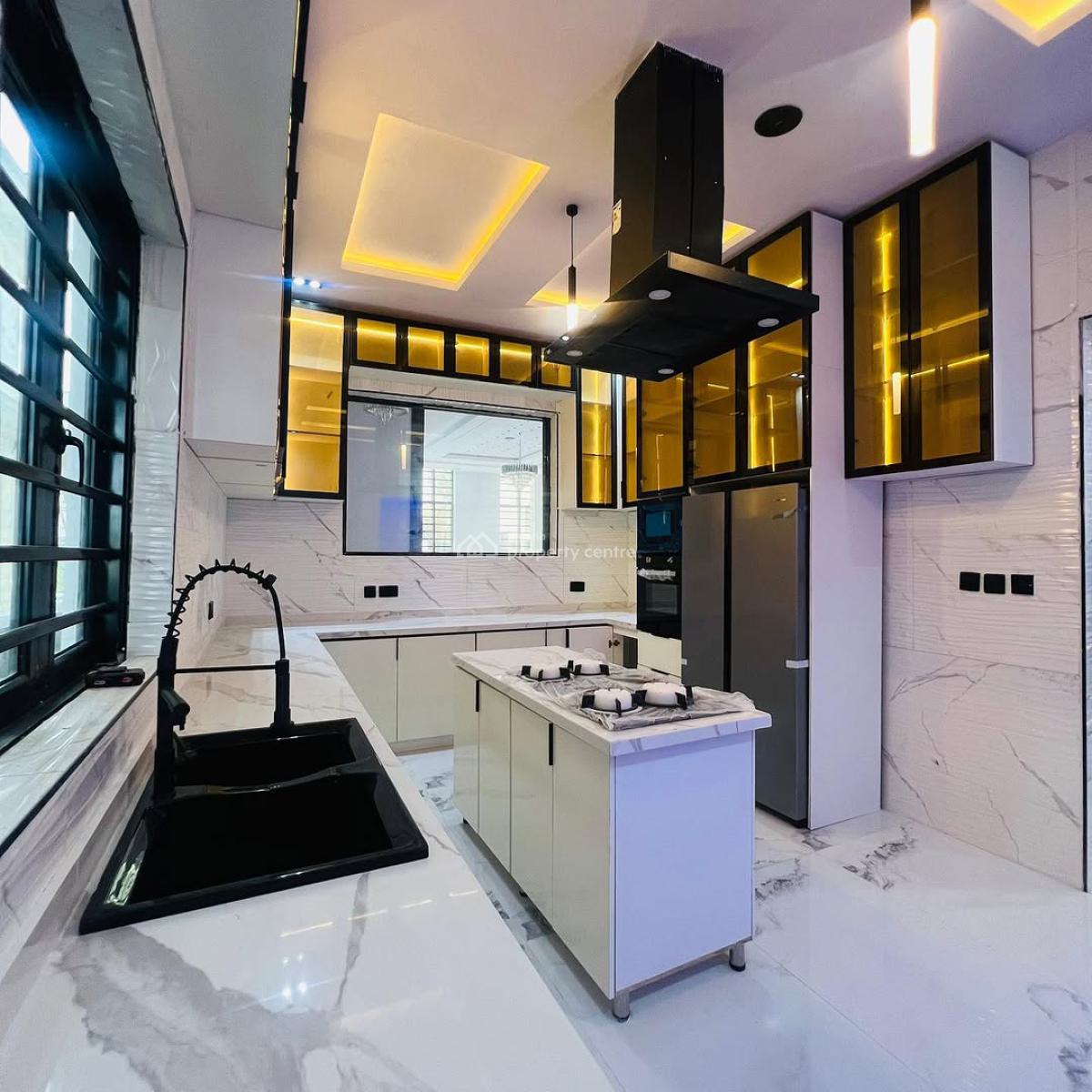 Exquisite 5 Bedroom Fully Detached Duplex with Bq, Ikota, Lekki, Lagos, Detached Duplex for Sale