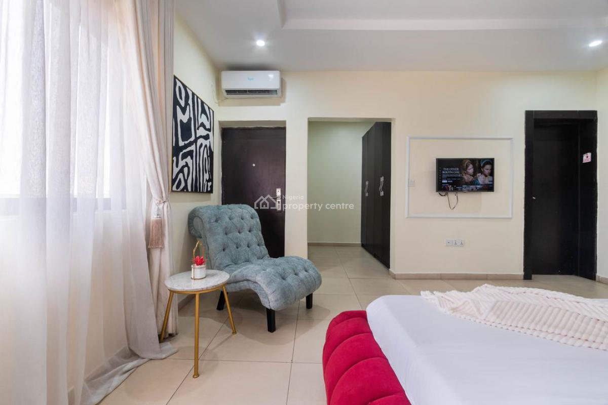 Beautiful 4-bedroom Duplex with Swimming Pool and Gym, Ikate Elegushi, Lekki, Lagos, Flat / Apartment Short Let