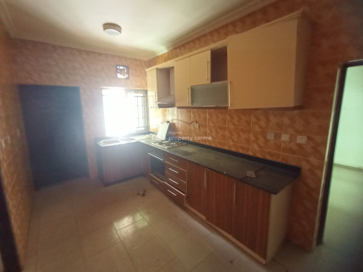 Nicely Done 5 Bedroom Semi-detached Duplex with Bq and Fitted Ac, Main Asokoro District, Asokoro District, Abuja, Semi-detached Duplex for Rent