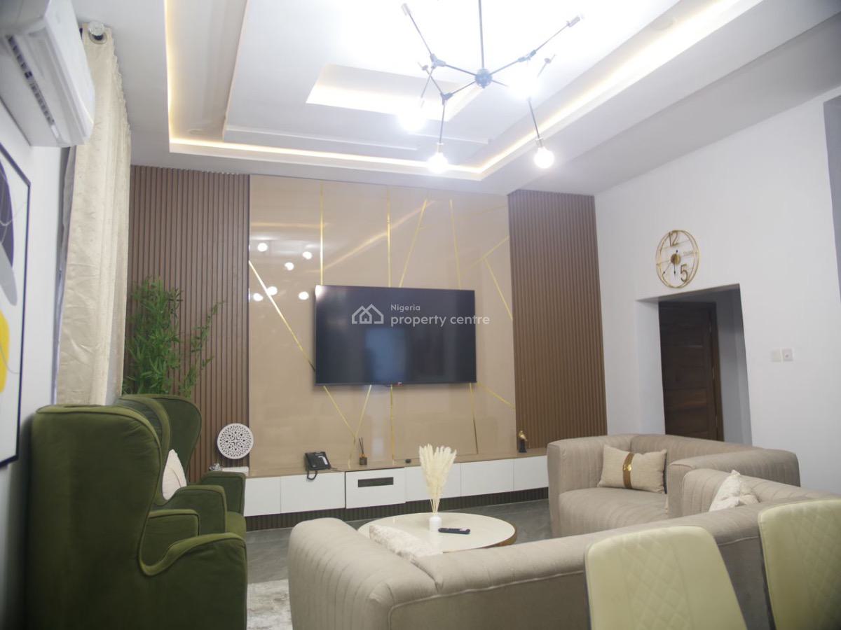 5 Bedroom Apartment, Oregun, Ikeja, Lagos, Flat / Apartment Short Let