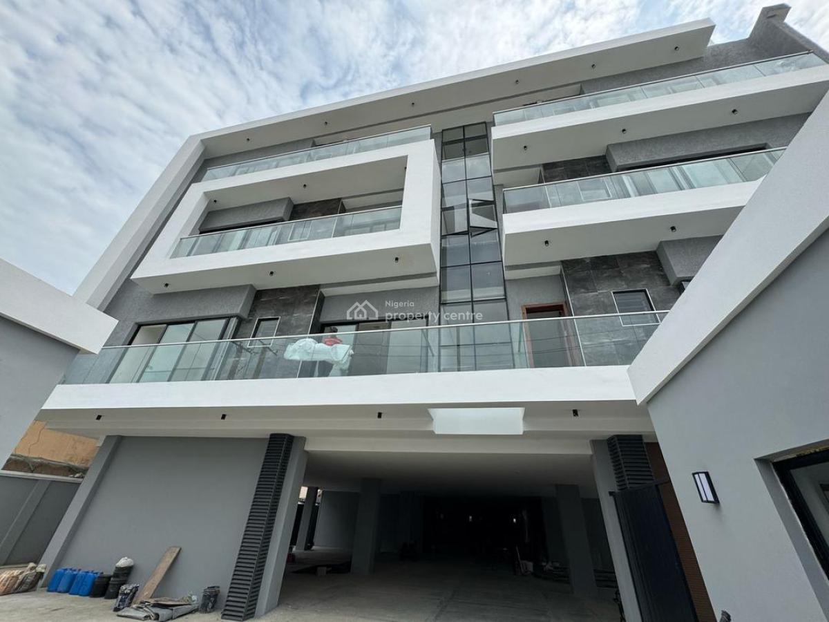 Elegantly Finished 3 Bedrooms Apartment Plus Bq, Gym, Lekki Phase 1, Lekki, Lagos, Flat / Apartment for Sale
