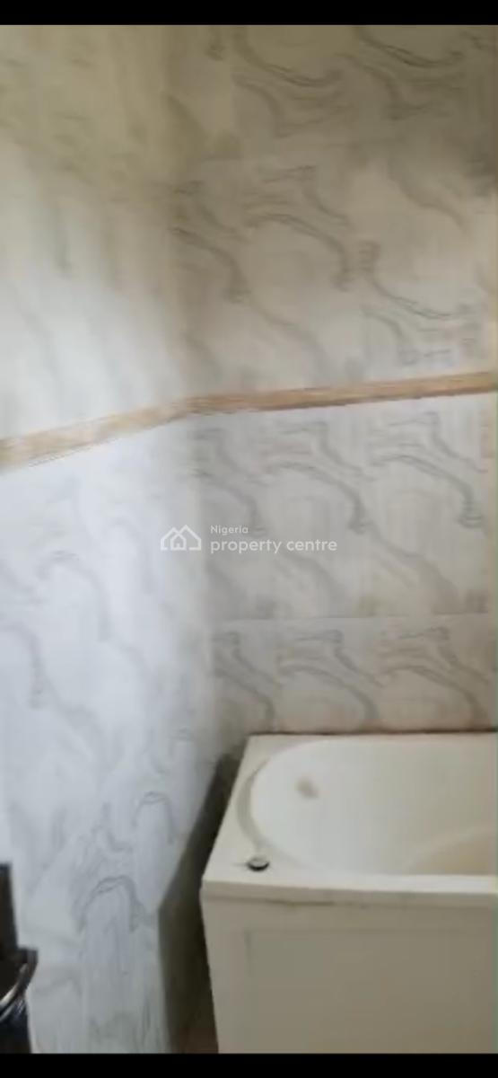 a Very Clean and Spacious One Room Self Contain Apartment in a Decent, Off 69 Road 6th Avenue, Gwarinpa, Abuja, Self Contain (single Rooms) for Rent