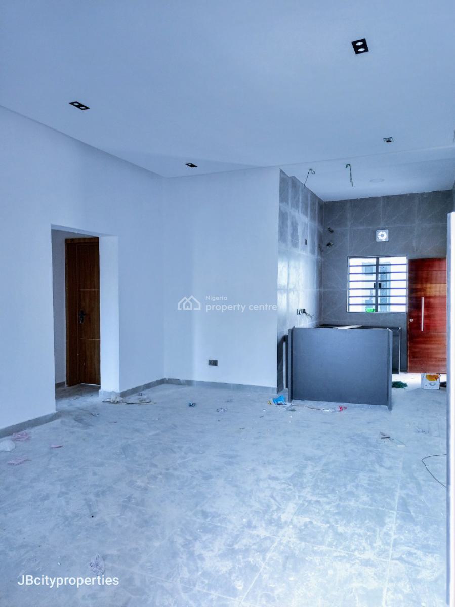Brand New Luxury 2 Bedroom Modern Apartment, Behind Blenco, Sangotedo, Ajah, Lagos, Flat / Apartment for Rent