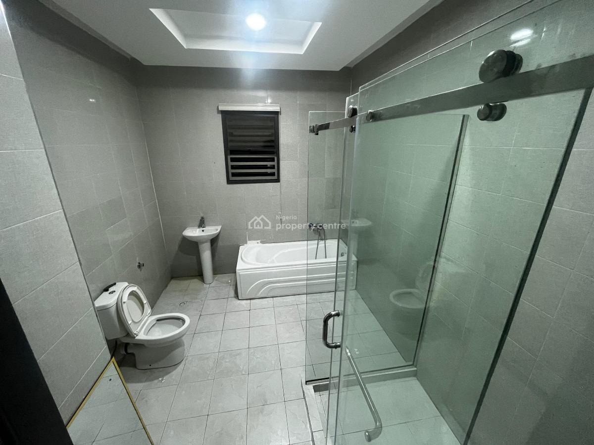 Luxury and Tastefully 3 Bedroom Apartment, Address: Plot 734, Patricia Etteh Close, Wuye, Abuja, House Short Let