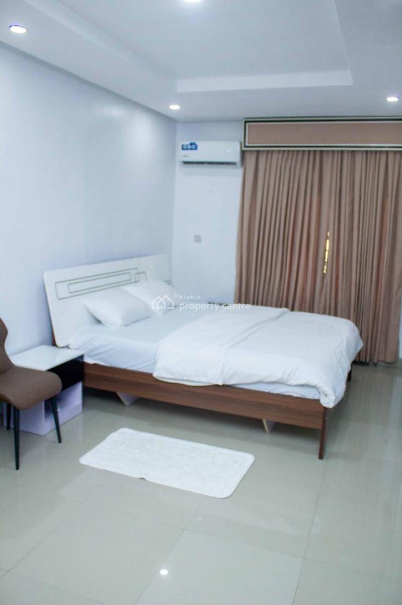 2 Bedroom Block of Flats with Bq, Victoria Island (vi), Lagos, Block of Flats for Sale