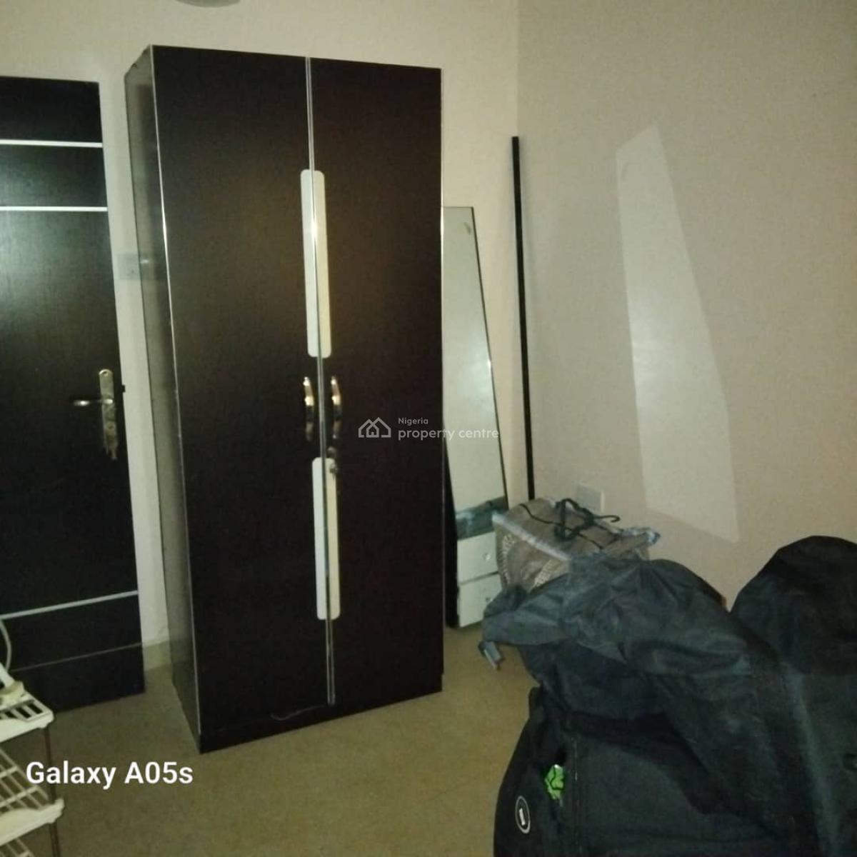 Fully Serviced Massive Unfurnished Or Furnished 4 Bedroom Duplex, Chevron, Lekki, Lagos, Semi-detached Duplex for Rent