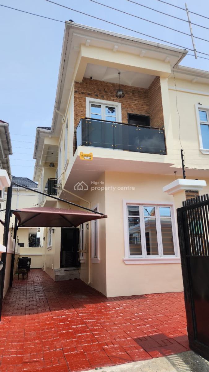 4 Bedrooms Semi Detached Duplex with Bq, Besides Enterna Filling Station, Idado, Lekki, Lagos, Semi-detached Duplex for Rent