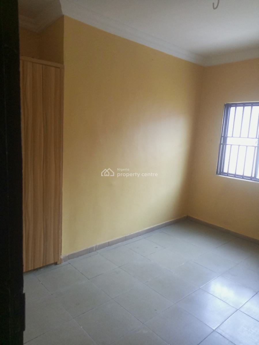 Newly Renovated Portable 3 Bedroom Flat Upstairs, Off Kilo, Kilo, Surulere, Lagos, Flat / Apartment for Rent