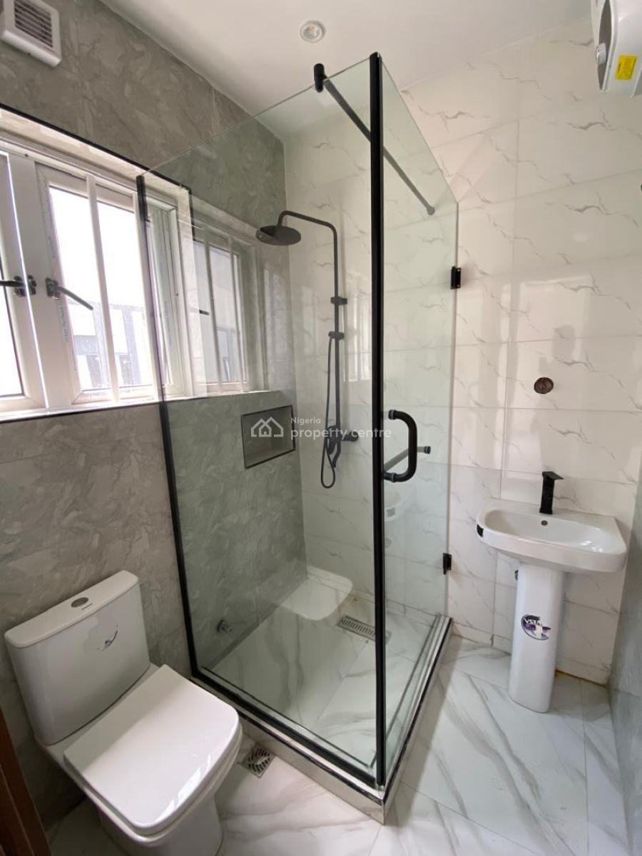 4 Bedroom Terrace Duplex, Off Akeem Dikson, Lekki Phase 1, Lekki, Lagos, Terraced Duplex for Rent