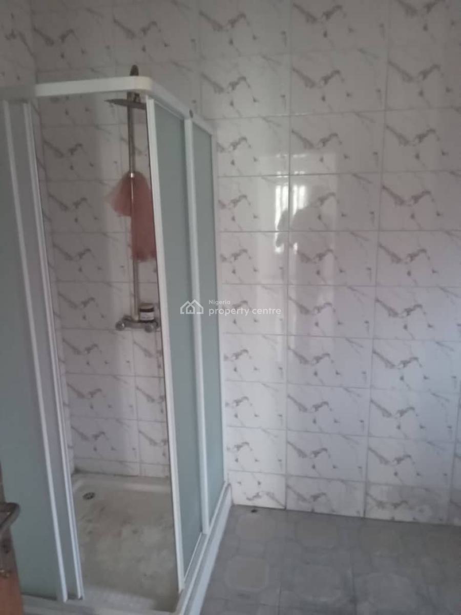 3bedroom Apartment in a Secured Estate, Chevron, Lekki, Lagos, Flat / Apartment for Rent