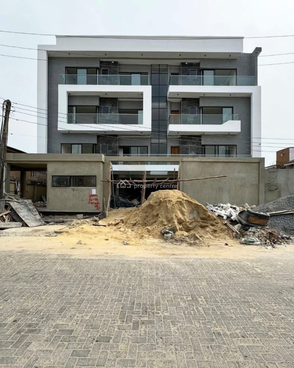 Luxury 3 Bedroom with Excellent Facilities, Lekki Phase 1, Lekki, Lagos, Flat / Apartment for Sale