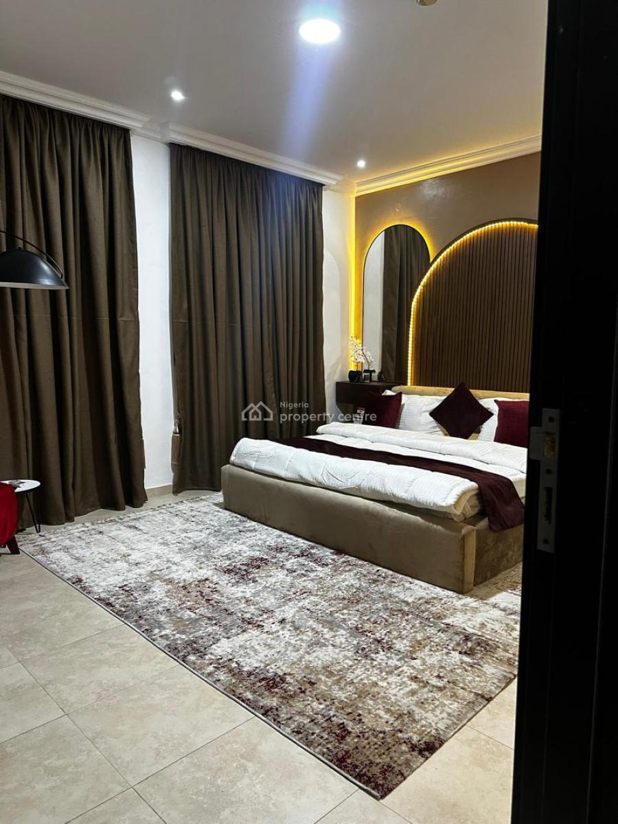 Luxury 3 Bedroom, Off Admiralty Road, Lekki Phase 1, Lekki, Lagos, Flat / Apartment Short Let