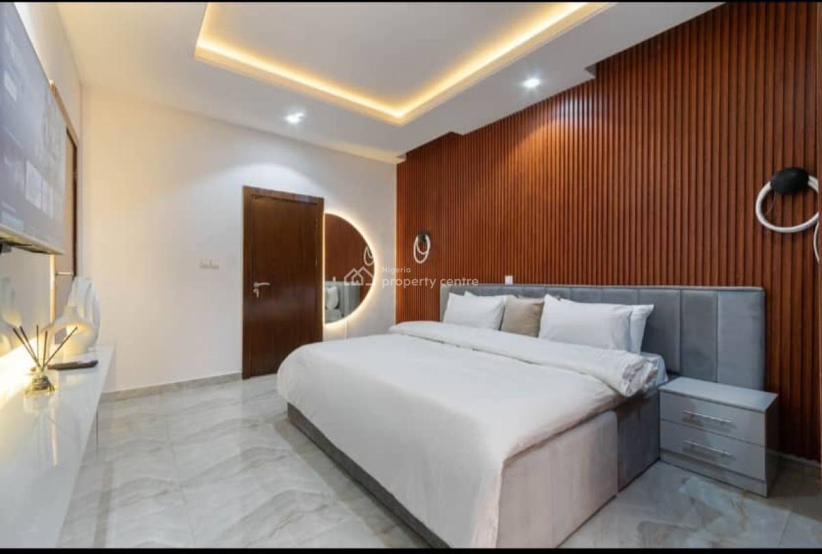 Fully Furnished and Serviced Well Built 2 Bedroom Apartment, Off Admiralty, Lekki Phase 1, Lekki, Lagos, Flat / Apartment for Sale
