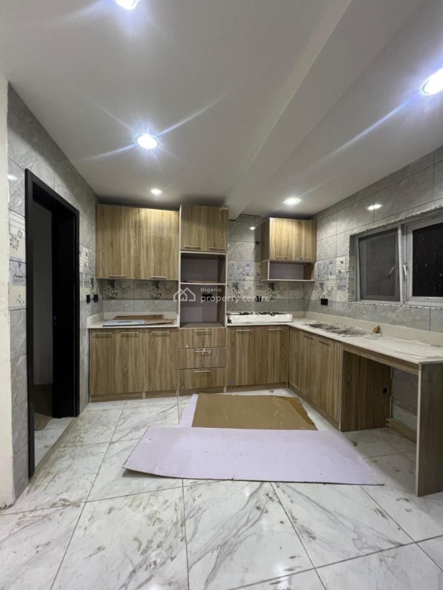 2 Bedroom Apartment, Lekki, Lekki Phase 1, Lekki, Lagos, Flat / Apartment for Rent