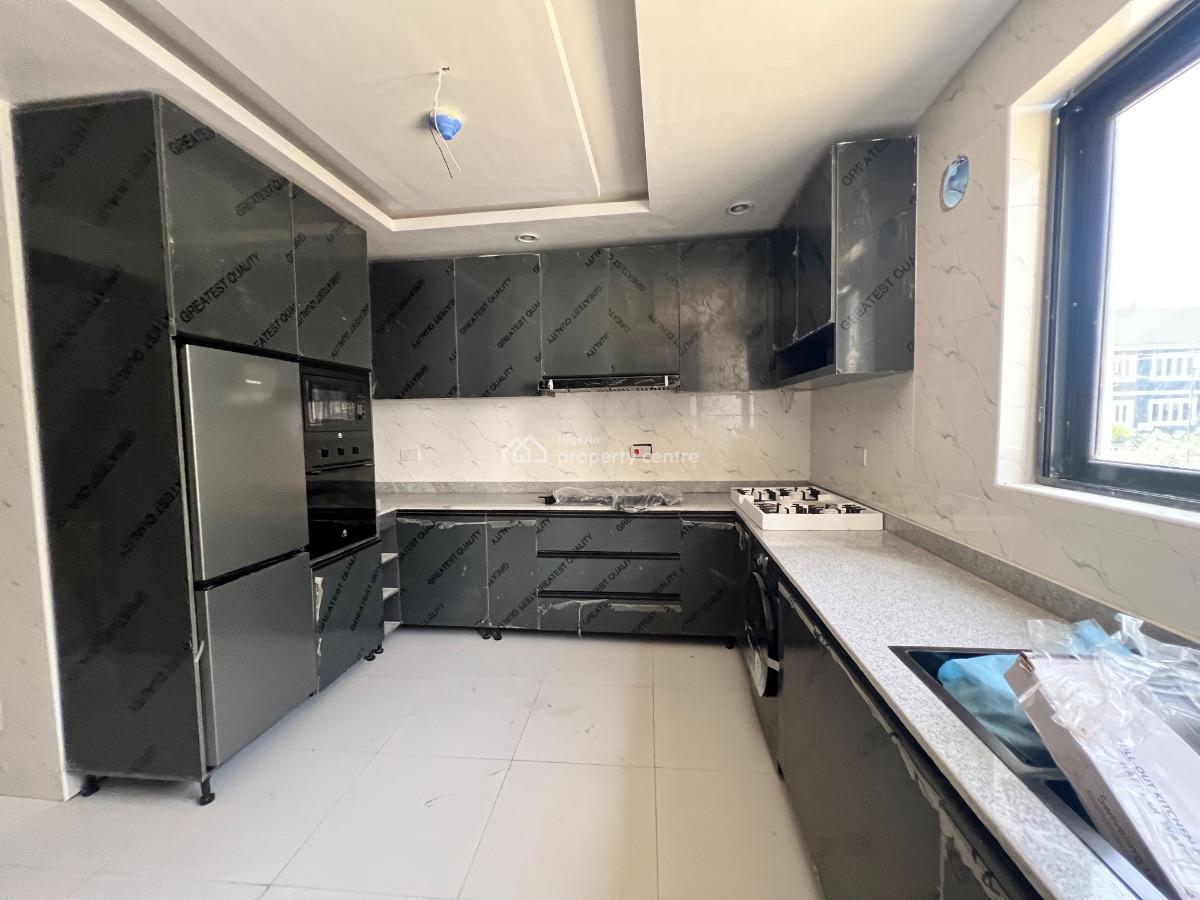 Newly Built 2 Bedroom Serviced Apartment, Right, Lekki Phase 1, Lekki, Lagos, Flat / Apartment for Sale