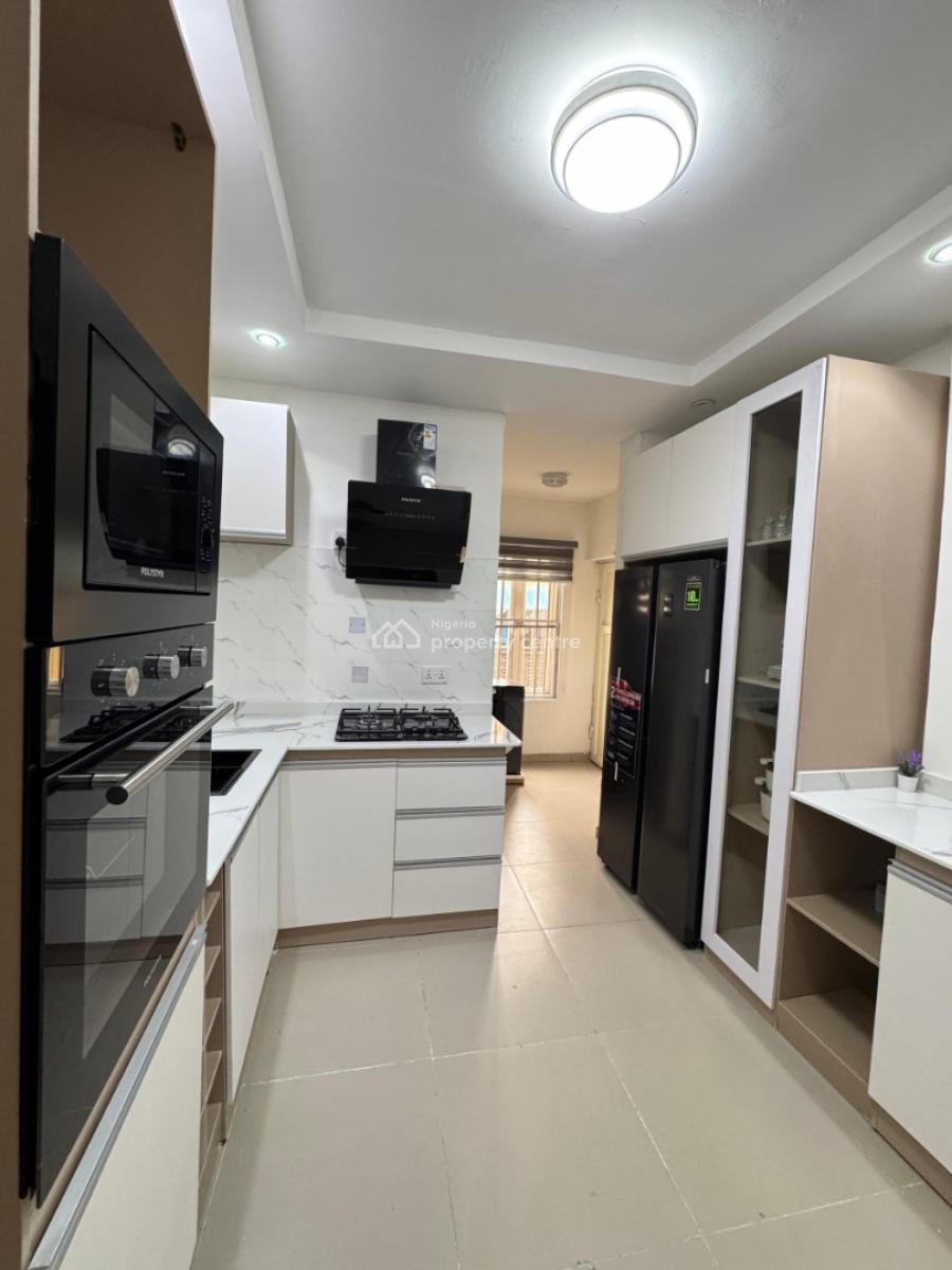 2 Bedroom Bedroom Fully Furnished Apartment, Maryland, Lagos, Flat / Apartment for Rent