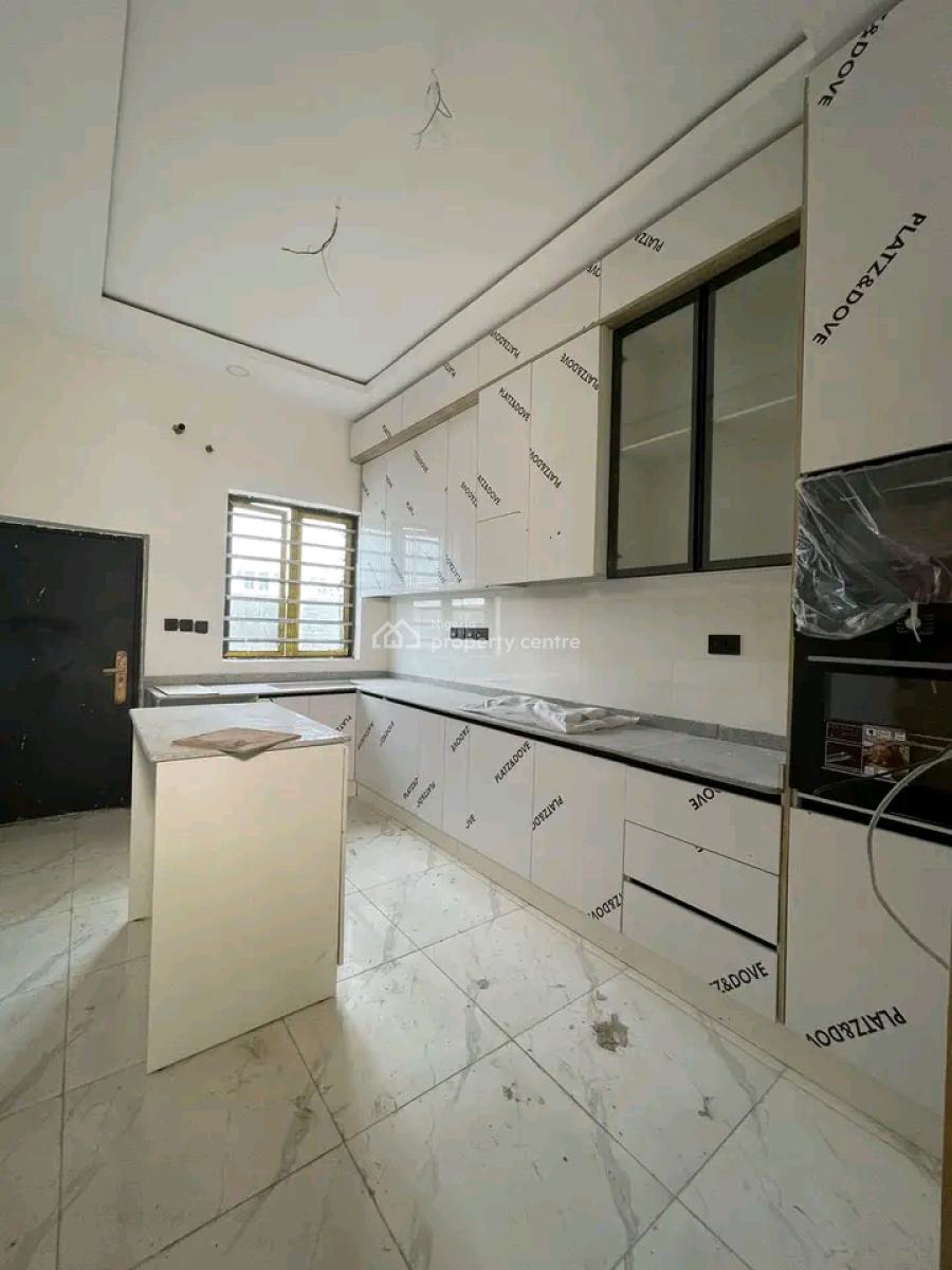 4 Bedroom Terrace Duplex with Bq, Estate Pool, Vgc, Lekki, Lagos, Terraced Duplex for Sale