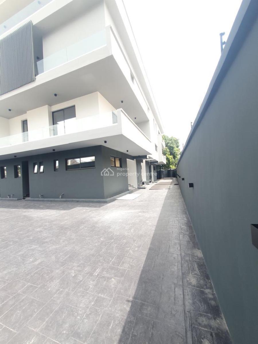 Newly Built and Modern 2units of 4bedroom Terrace, Lekki Phase 1, Lekki, Lagos, Detached Duplex for Rent
