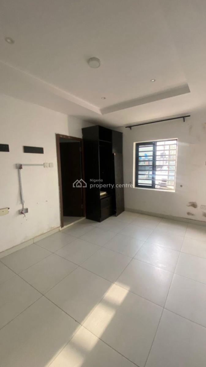 2bedroom Apartment, Agungi, Lekki, Lagos, Flat / Apartment for Rent