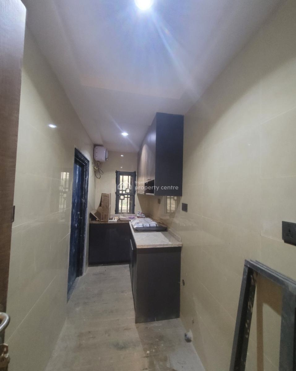Luxurious Massive 1bedroom Flat, By Games Village Estate, Kaura, Abuja, Flat / Apartment for Rent