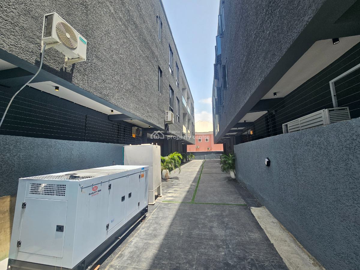 Luxury 4 Bedroom Terrrace Duplex in a Gated Neighborhood, Off Durosimi Etti, Lekki Phase 1, Lekki, Lagos, Terraced Duplex for Sale