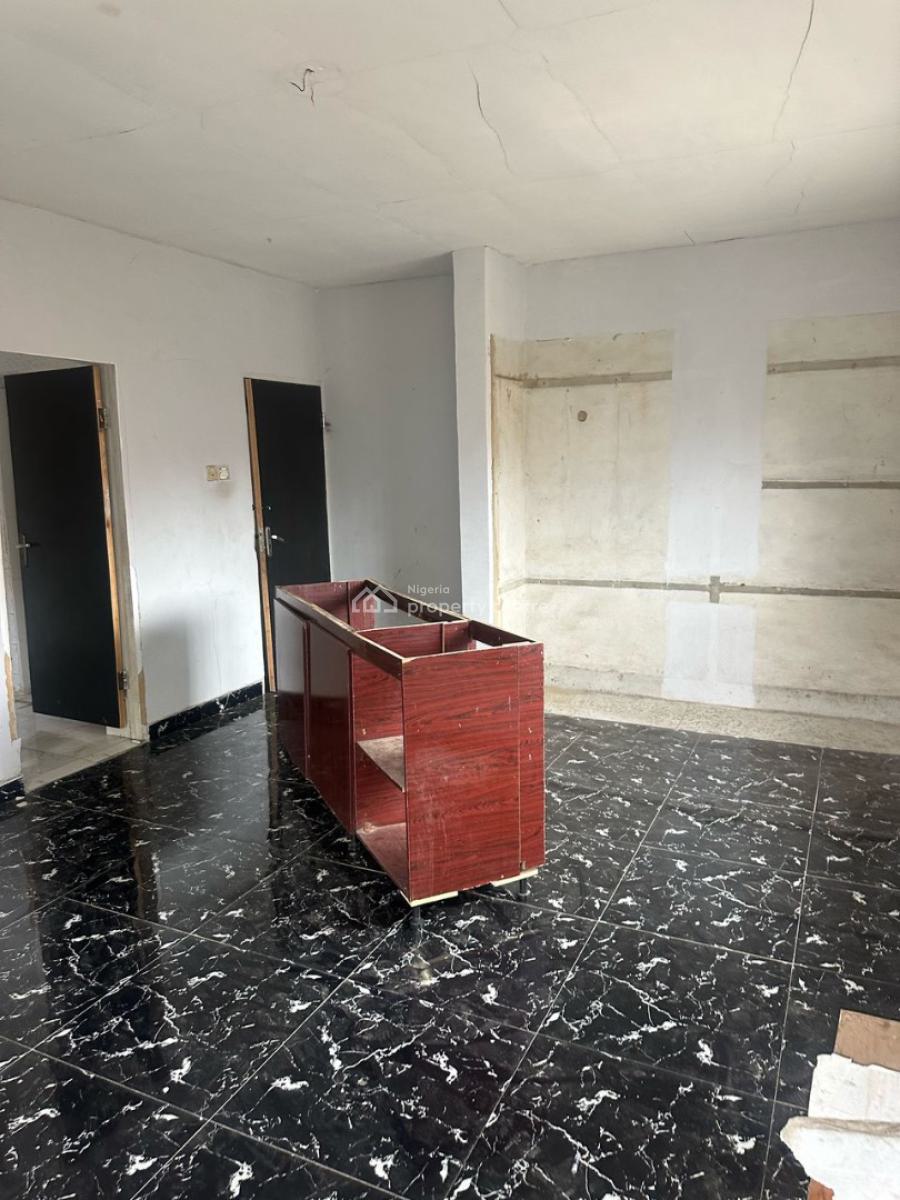 Decent and Spacious 2 Bedroom Flat Upstairs, Personal Prepaid Meter, Ramat, Gra, Ogudu, Lagos, Flat / Apartment for Rent