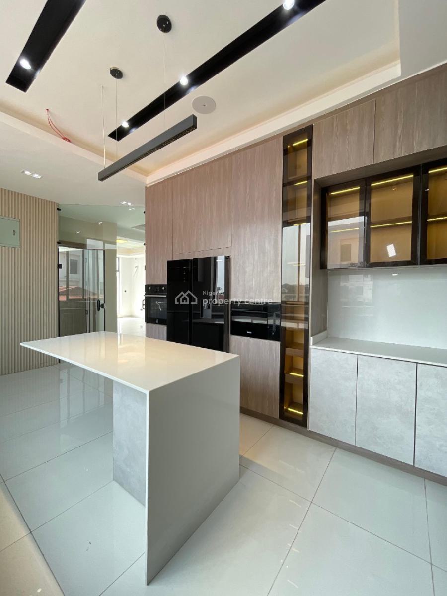 Magnificent 4 Bedroom Maisonette with Pool,gym, Elevator, Lekki Phase 1, Lekki, Lagos, House for Sale