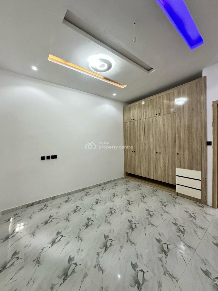 Luxurious 1 Bedroom Apartment Suitable for Investment, Orchid, Lekki, Lagos, Block of Flats for Sale