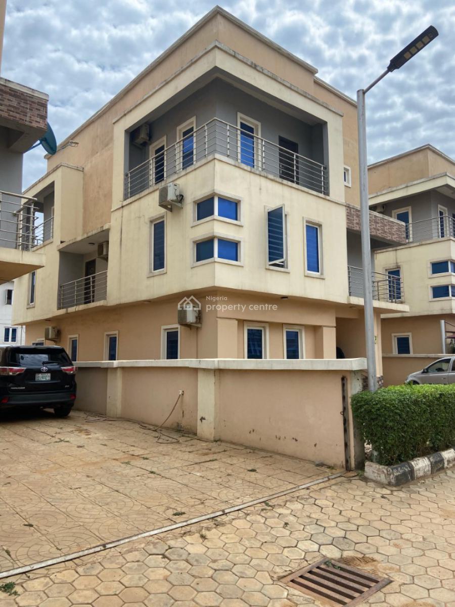 a Well Built Serviced 4 Bedroom Fully Detached Duplex + 1bq, Opposite Nicon Junction, Katampe, Abuja, Detached Duplex for Rent