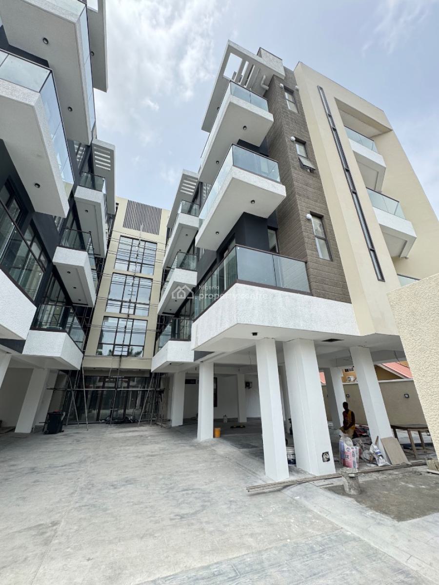 Spacious 3 Bedroom Flat with Pool, Lekki Phase 1, Lekki, Lagos, Flat / Apartment for Sale