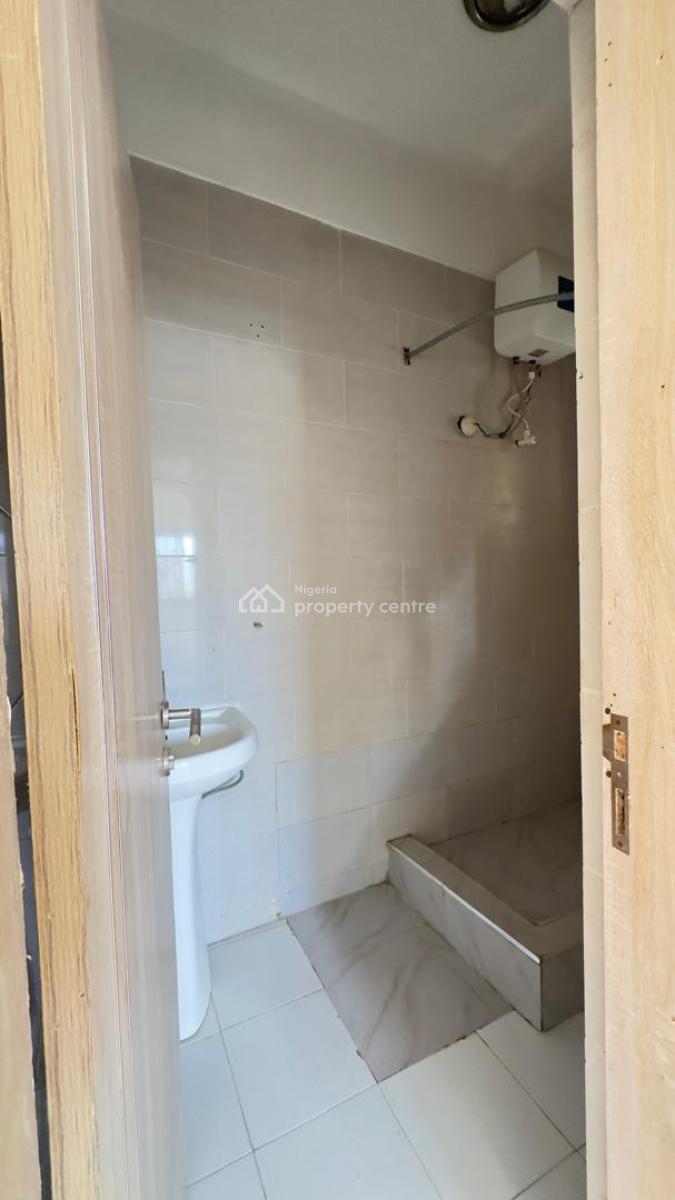 Very Sharp 3 Bedroom, Ologolo, Lekki, Lagos, Flat / Apartment for Rent